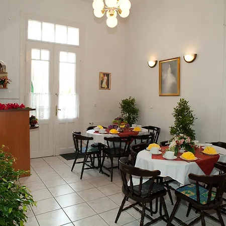 Sissy * كيستاي