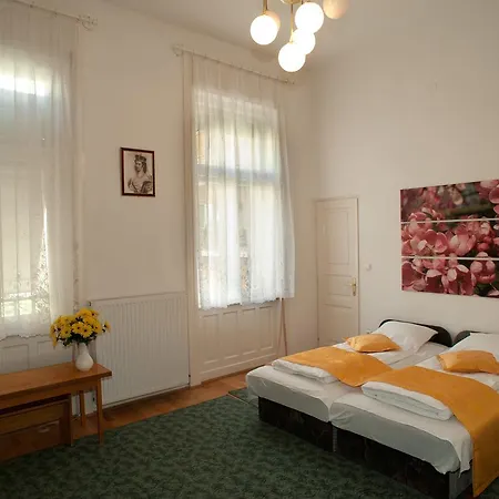 فندق مبيت وإفطار Sissy كيستاي