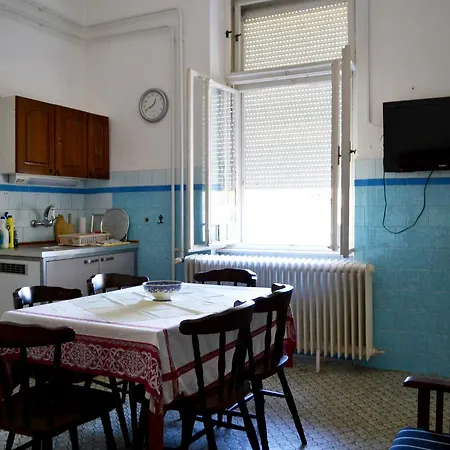 فندق مبيت وإفطار Sissy