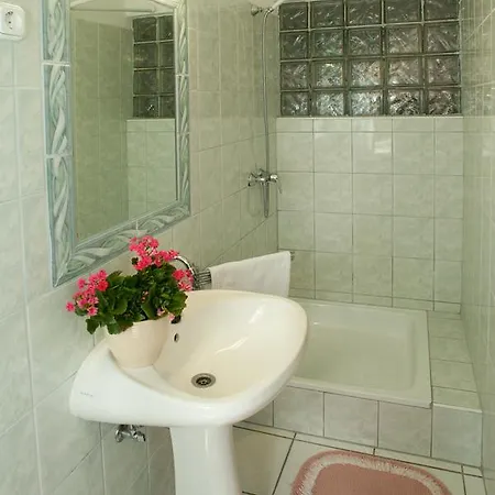 Sissy فندق مبيت وإفطار *